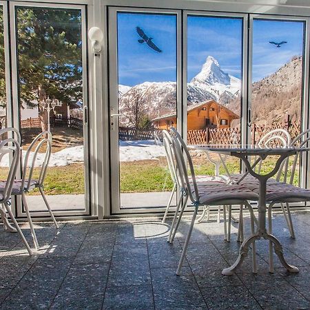 Bed & Breakfast Bijou Zermatt Exteriör bild