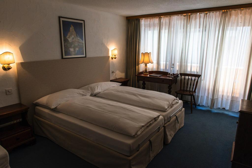 Bed & Breakfast Bijou Zermatt Exteriör bild