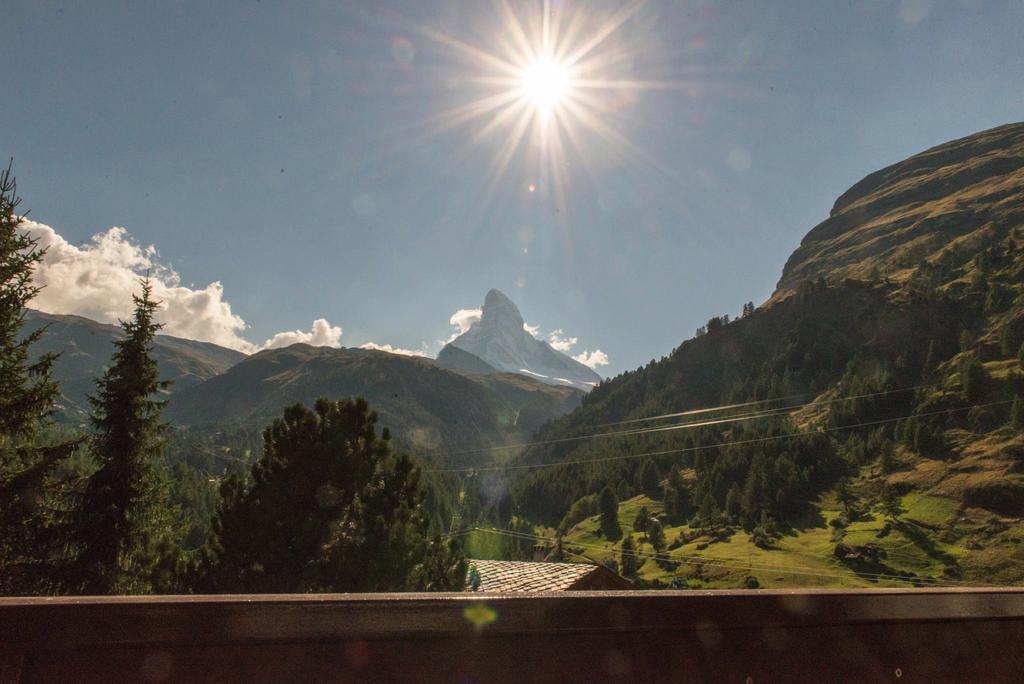 Bed & Breakfast Bijou Zermatt Exteriör bild