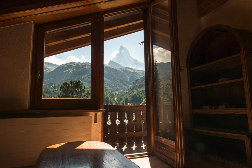 Bed & Breakfast Bijou Zermatt Rum bild